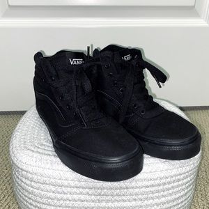 Black Vans Hi-Top Sneaker